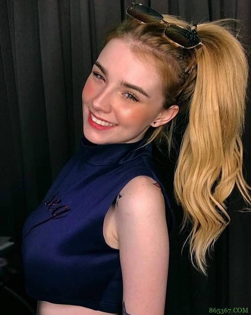 性感混血模特儿Jessie Vard 比基尼泳装照令人鼻血直流