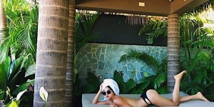 【大发娱乐】籃球場「長腿女神」出手凶狠！激起網友慾望想搶走不斷晃動「兩顆大球」