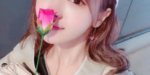 【大发娱乐】天使臉孔魔鬼身材！「桃乃木香奈」表示自己就是Ｍ屬性，等著司機們來好好調教！