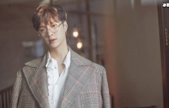 【大发娱乐】张艺兴用奖杯吃泡面，岳云鹏用茶杯吃泡面