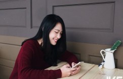 【大发娱乐】掛號櫃檯又爆炸了啦！一張照片讓你想受傷「甜美物理治療師」讓網友五十肩發作