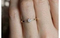 【大发娱乐】婚戒「低於20萬」就不嫁！　27歲大小姐：本來要167萬，我讓步了