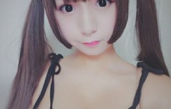 【大发娱乐】聖誕禮物拆不完！巨RU妹獻上「雙乳大禮」，又大又神秘的蝴蝶結讓我受不了！