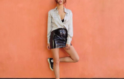 【大发娱乐】正妹麻豆氣場好強大，叉腰時「酥胸蹦出」，眼睛離不開了！