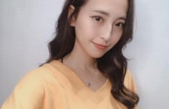 【大发娱乐】校花級正妹「狗狗 Phyllis」清新氣質讓人秒戀愛　網友：想要這種同學！