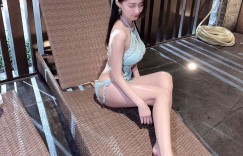 【大发娱乐】百貨公司發現「爆乳眼鏡娘」飽滿視角太犯規！超甜美外型有夠撩人