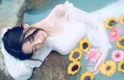 【大发娱乐】是仙女下凡嗎？正妹「Lily」氣質滿滿 看到那一對 D 杯胸器就秒按追蹤了