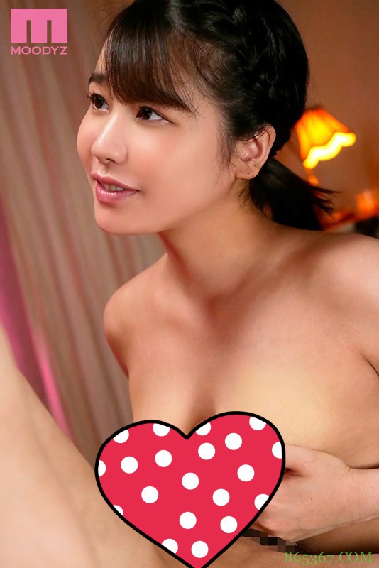MIFD-124 ：女大学生成宫恵梨香玩遍乳交、口交、3P和颜射！
