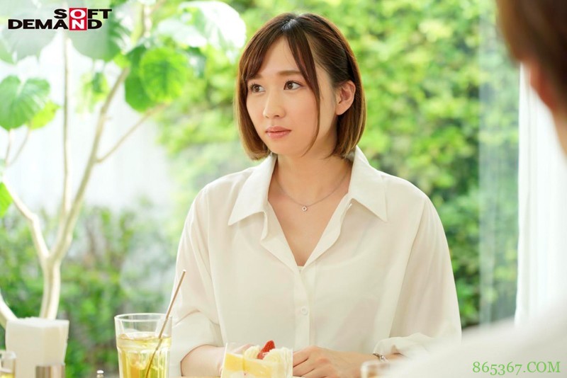 KIRE-004 ：婚礼顾问成海美雨最爱下班约炮排解纾压！