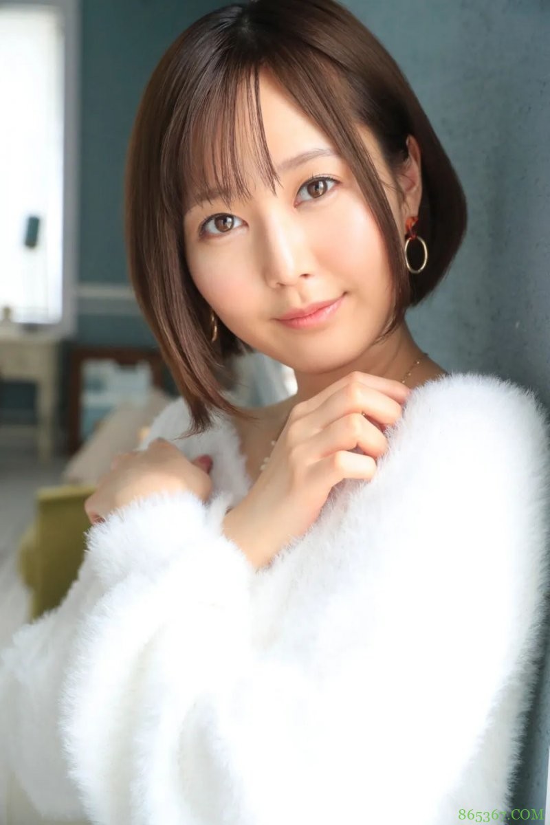 鈴川莉茉