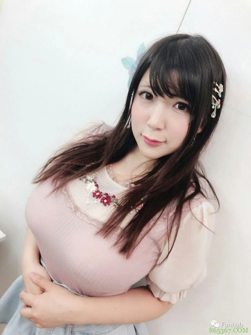 F罩杯性感女神优月真里奈 熊部大到衣服都要特制