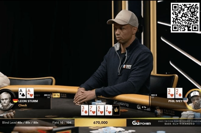 【EV扑克】Phil Ivey用杂色23击败AA，淘汰2023WSOP金手链得主