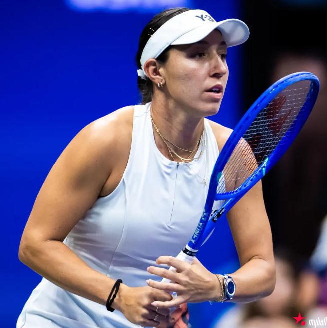 迈博体育 杰西卡·佩古拉经常乘坐火车前往网球比赛。